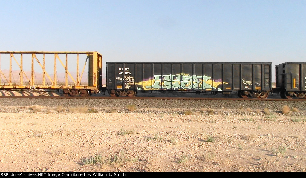 EB Manifest Frt at Erie NV W-Pshr  -76